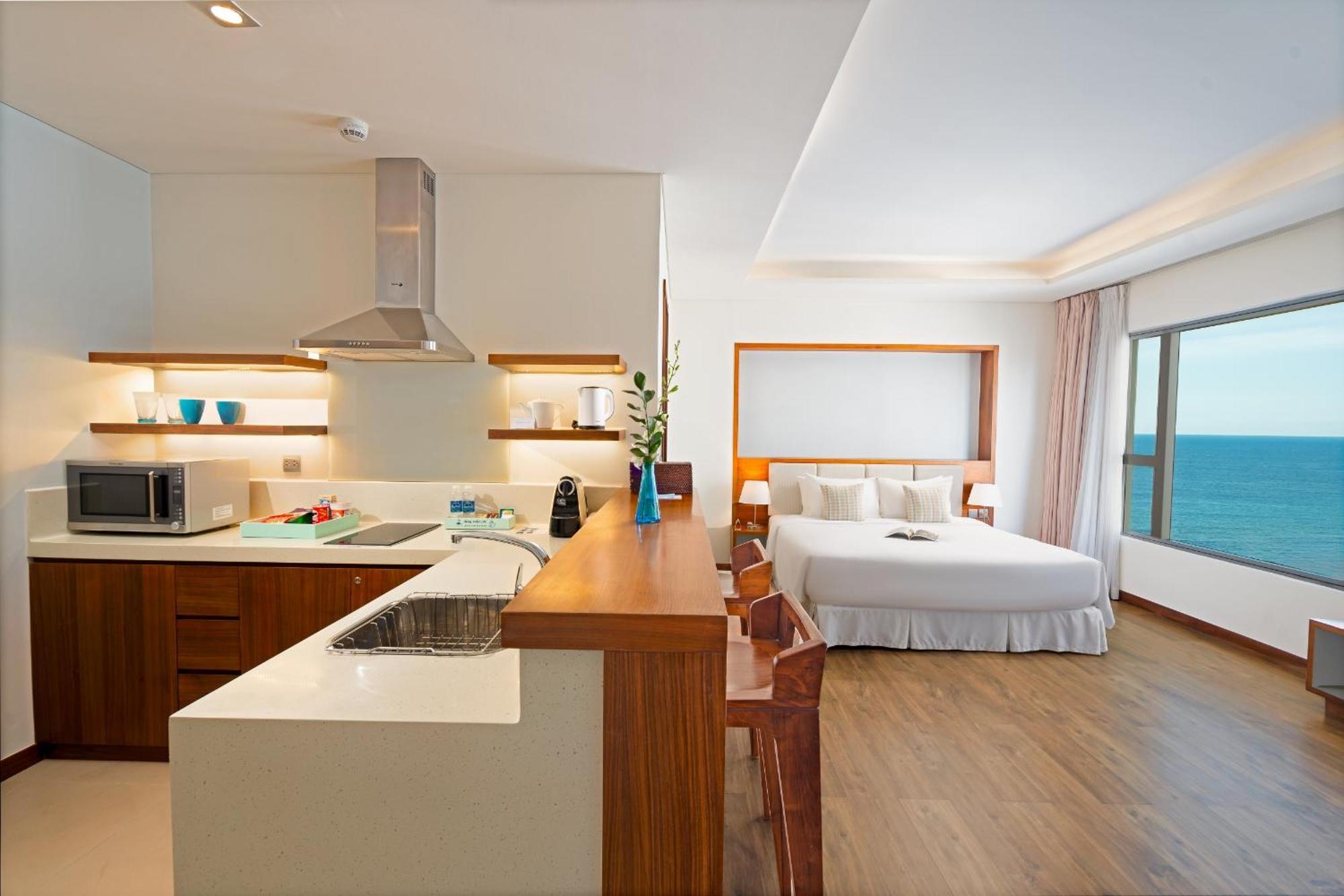 A La Carte Da Nang Beach Екстер'єр фото
